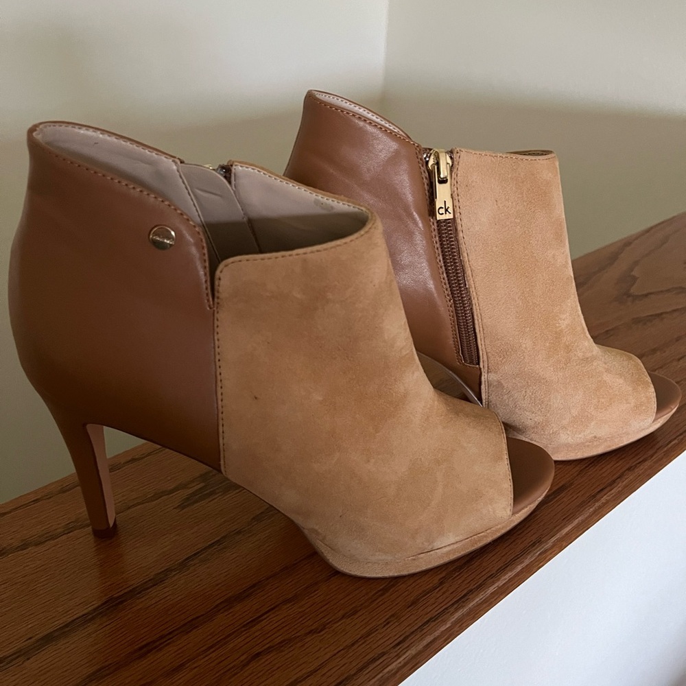 Women’s Calvin Klein Matilde Size 8 Bootie
